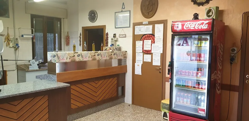 PIZZERIA La Contadina di Abou Shaker Khaled_Medole_slider_image_1