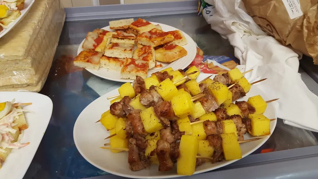 Caffè Roma Ristobar Paninoteca_Medole_slider_image_3