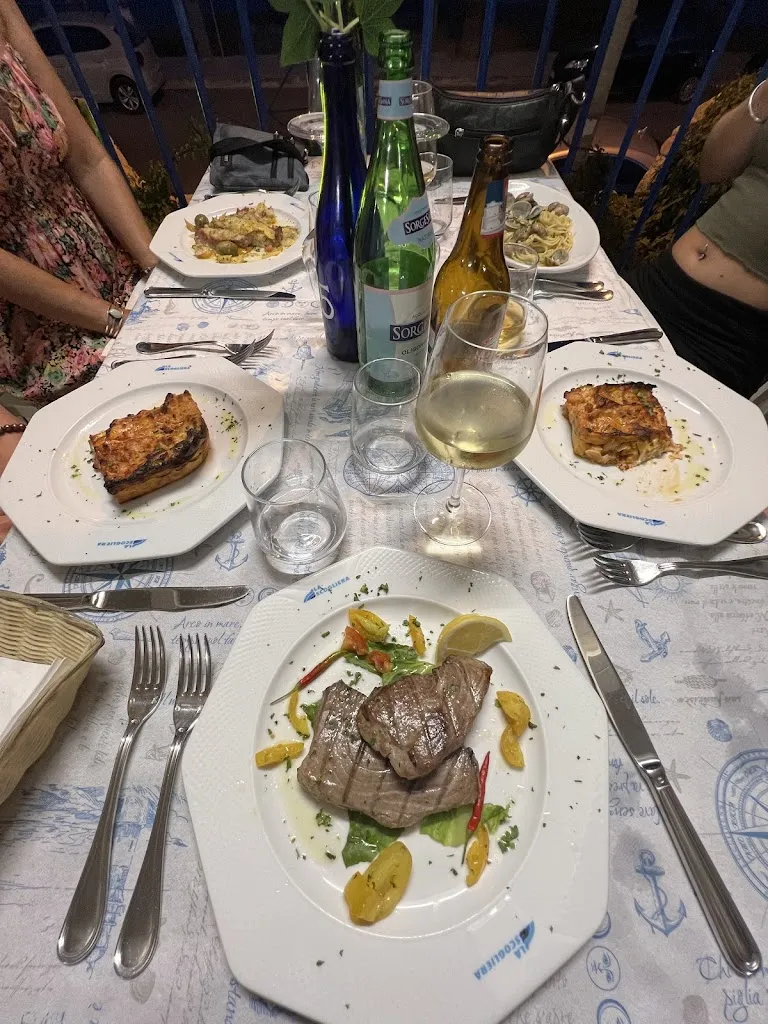 Andrew Muggleton_La Scogliera Ristorante dal 1981_Avetrana_review