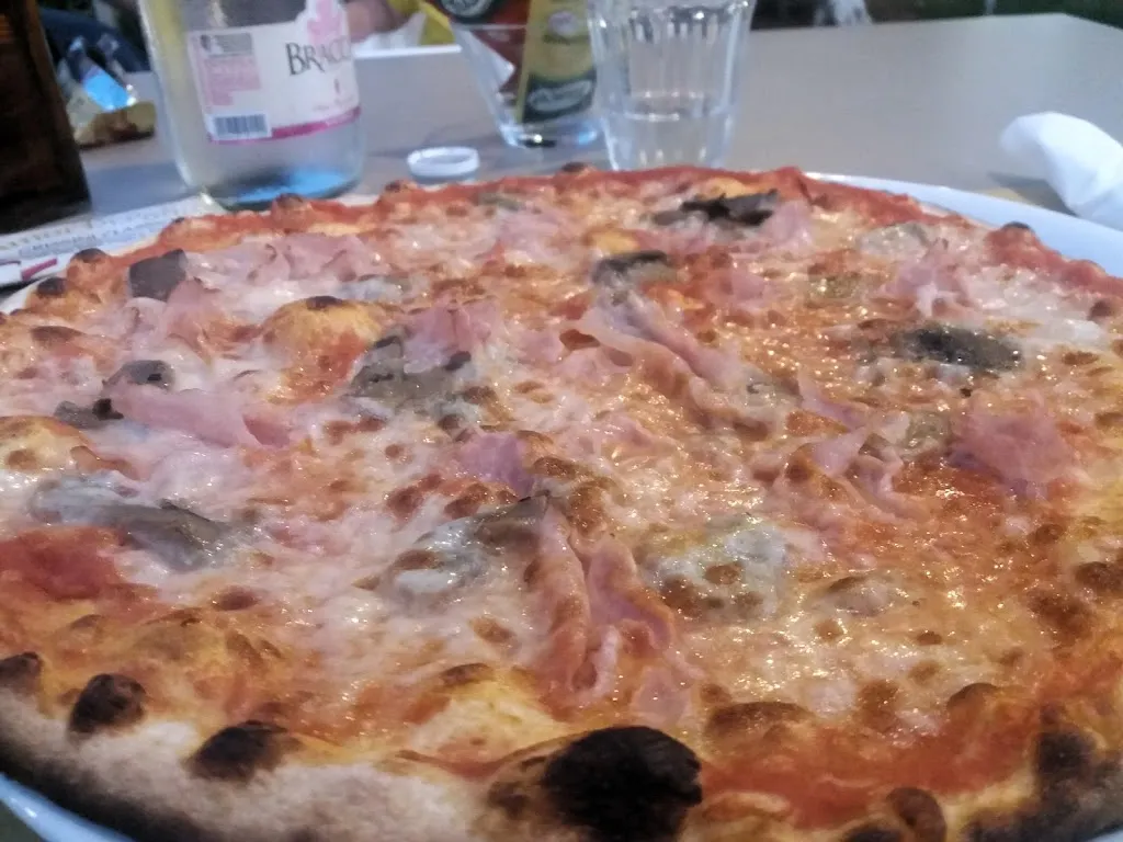 Marco Pecorari_Urban Cafè_Medole_review