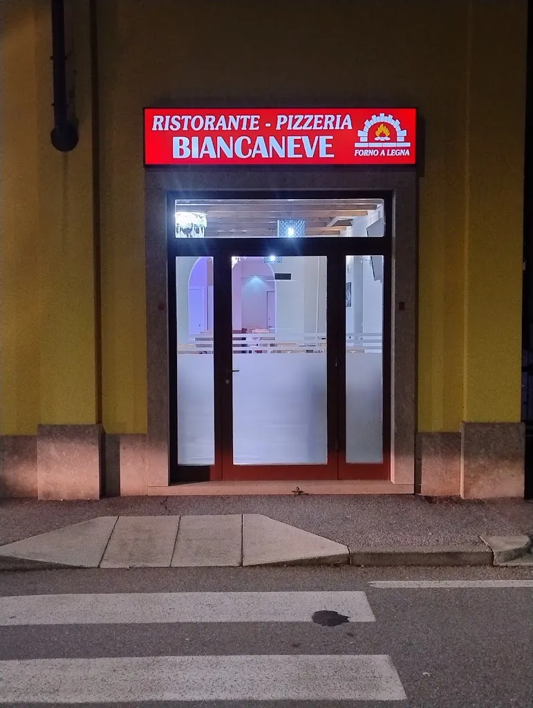 mauro adobbati_Ristorante e Pizzeria Biancaneve_Mediglia_review