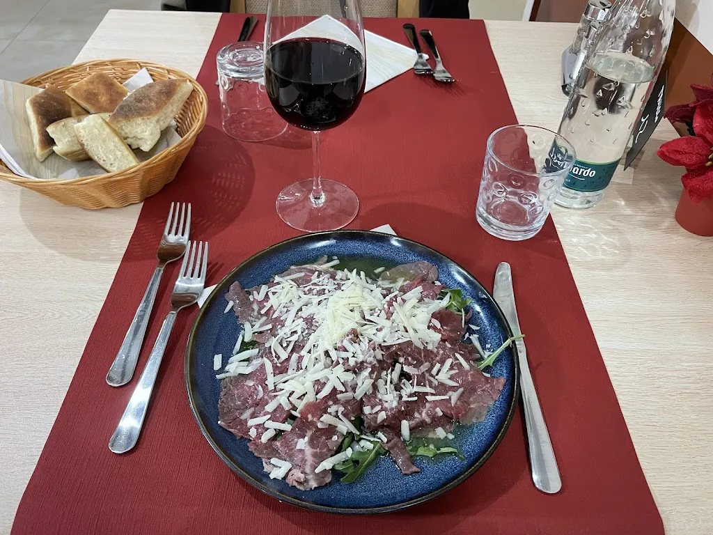 Alex Luna_Ristorante e Pizzeria Biancaneve_Mediglia_review