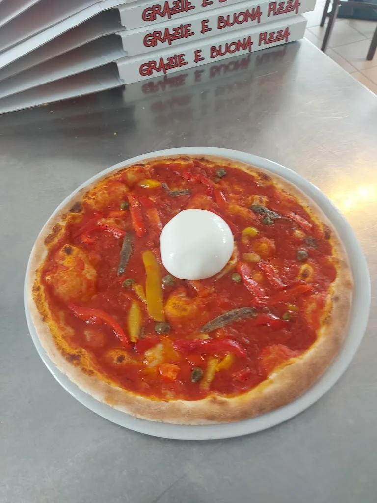 Bar Pizzeria Roma 51 restaurant in Mediglia