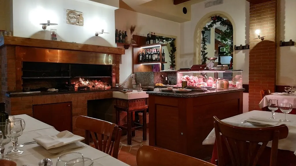 Osteria Braceria Villa Antigone restaurant in Mediglia