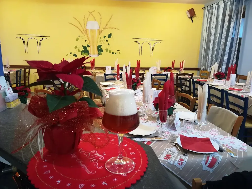 Birrificio Ponte Blu restaurant in Menconico