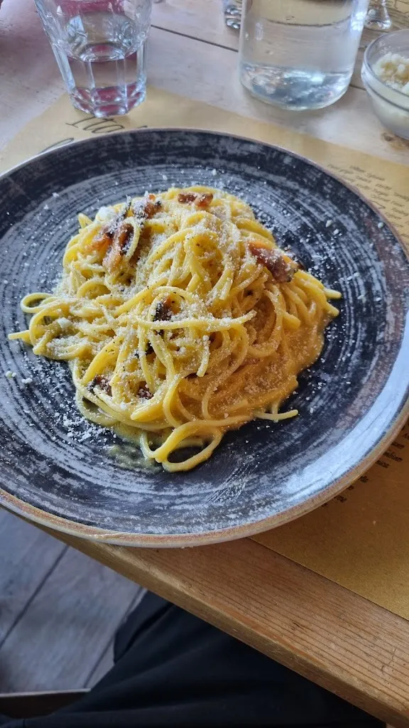 Arkadiy K_Hosteria de Menàs_Menaggio_review