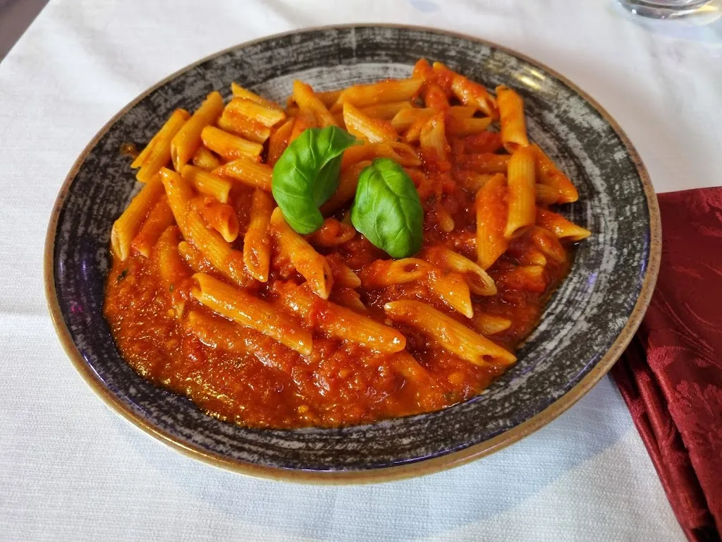 Francesco Santoro_The Clock Mesero_Mesero_review