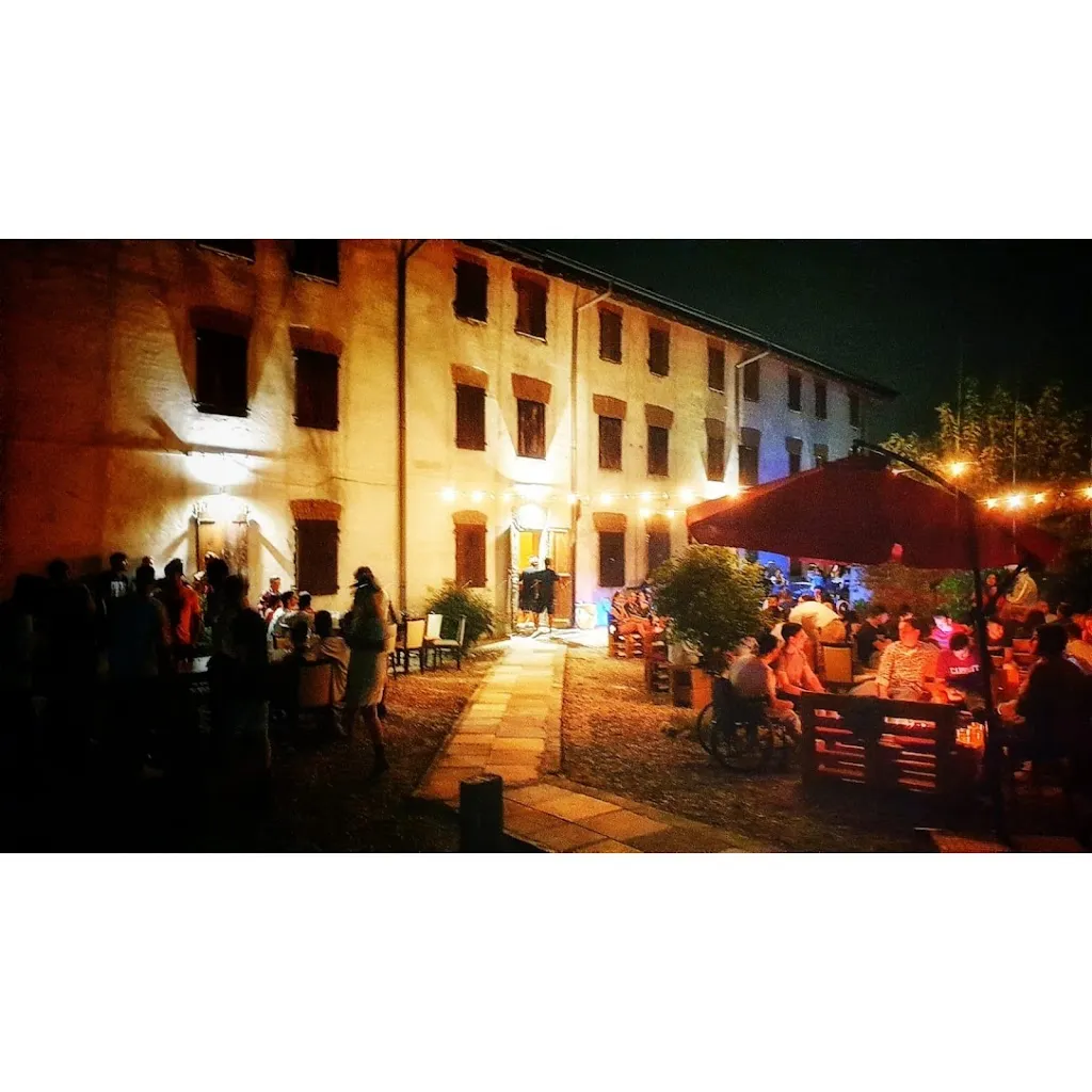 Sofia Telesca_Barbisa_Mesero_review