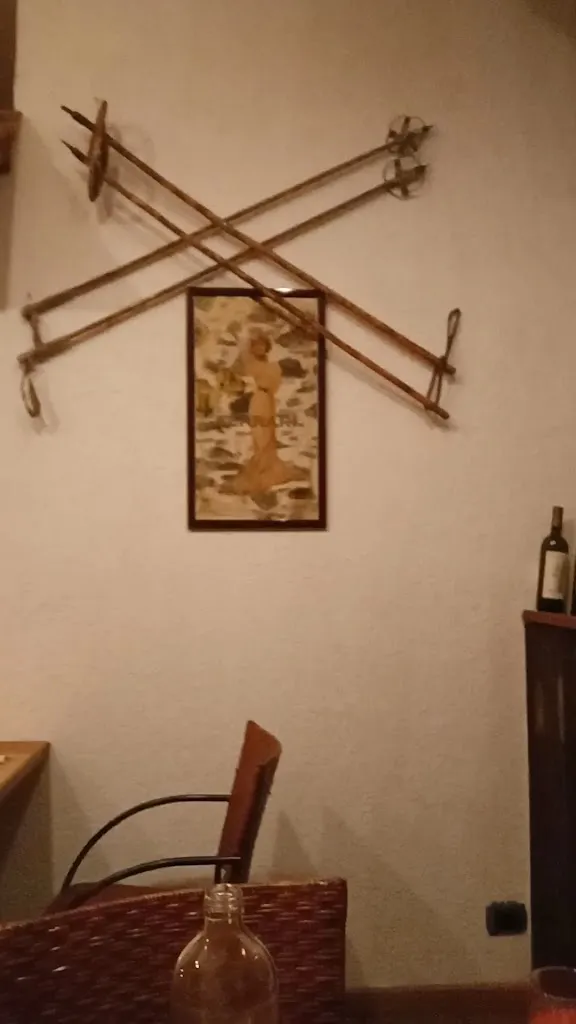 L'Aia•Bistrot_Mezzana Rabattone_slider_image_2