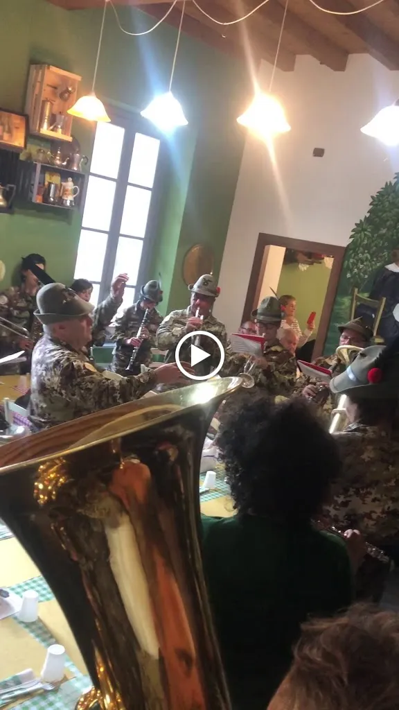 Osteria Social Food_Mezzago_slider_image_2