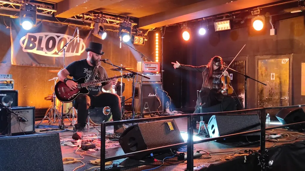 Alessandro Fedele_Bloom_Mezzago_recensione