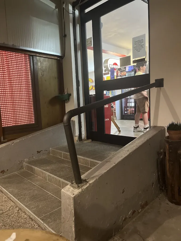 Cristina Dioli_Pizzeria Dal Purgant_Mezzana Bigli_review