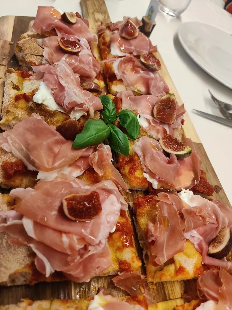 Lisa Borg_Albergo Ristorante Sole_Mezzoldo_review