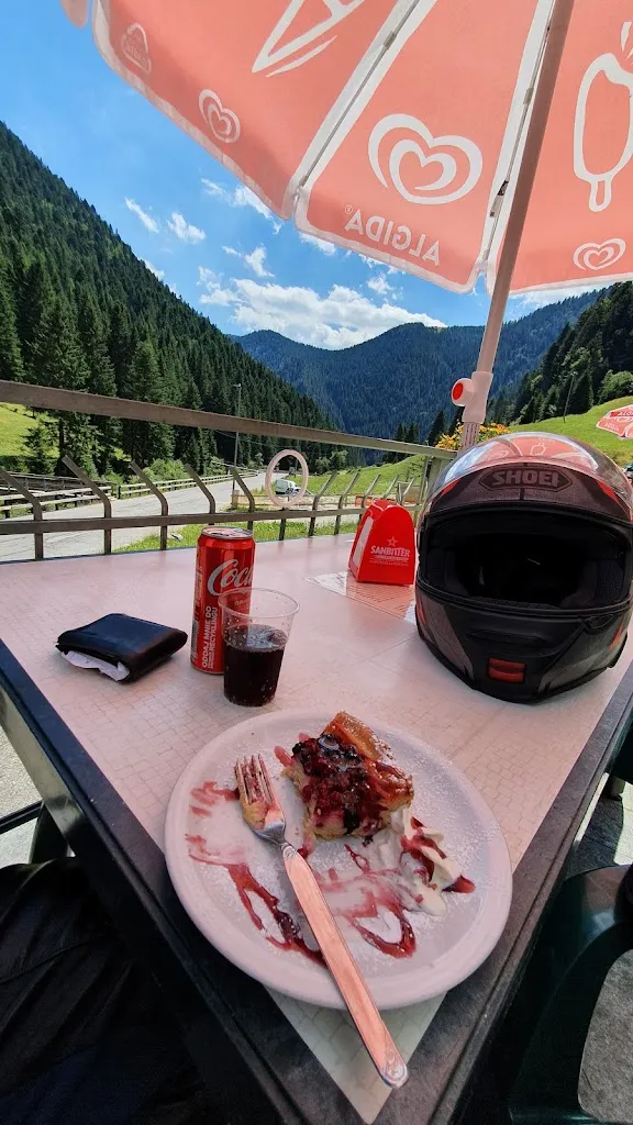 John Troost_Albergo Ristorante Genzianella_Mezzoldo_review