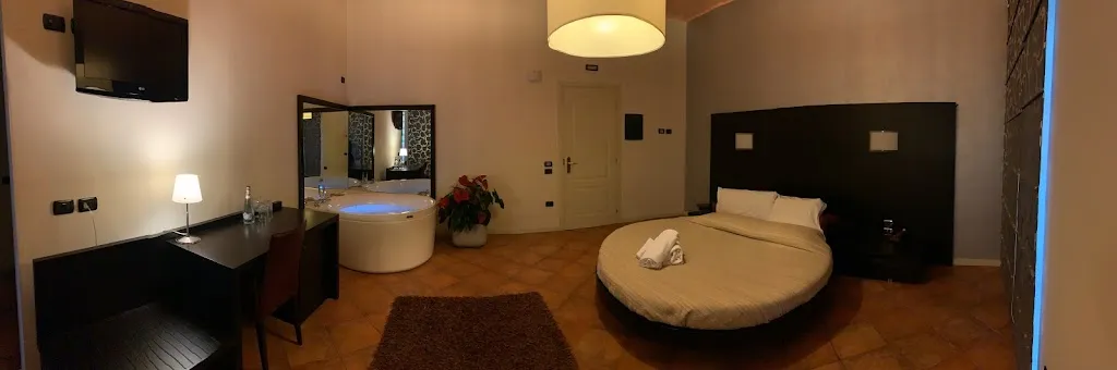 Albergo Castello_Miradolo Terme_slider_image_2