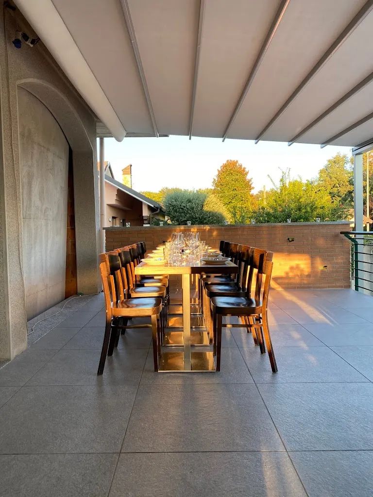 MONICA - caffè - food - bar restaurant in Misinto