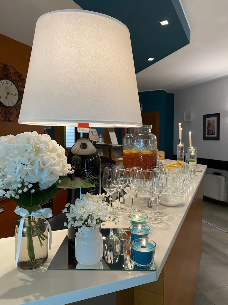 MONICA - caffè - food - bar_Misinto_slider_image_3