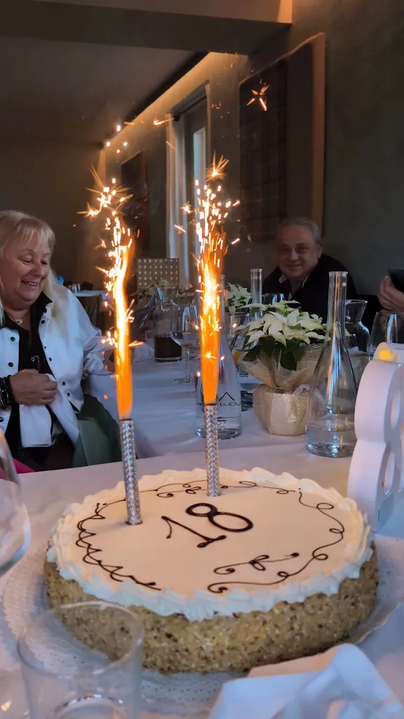 Ristorante Pizzeria Cafe' Mania_Missaglia_slider_image_2