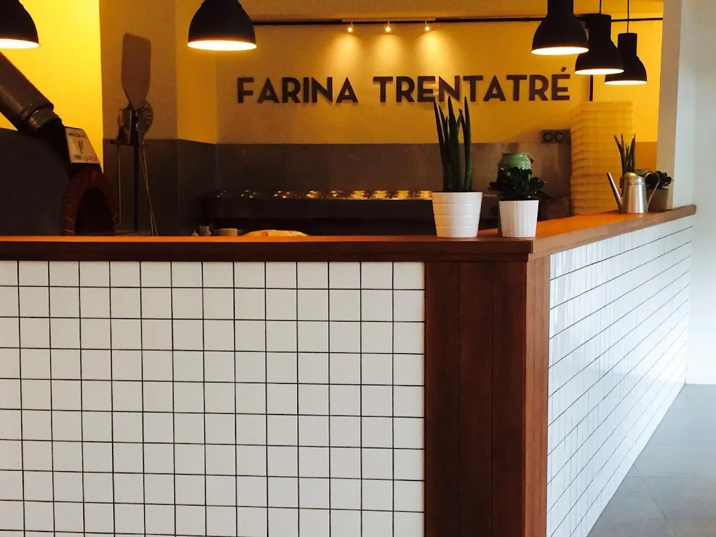 Farina Trentatré Missaglia_Missaglia_slider_image_3
