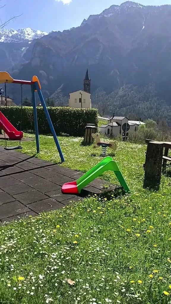 Trattoria Pizzeria La Mela_Moio de' Calvi_slider_image_2