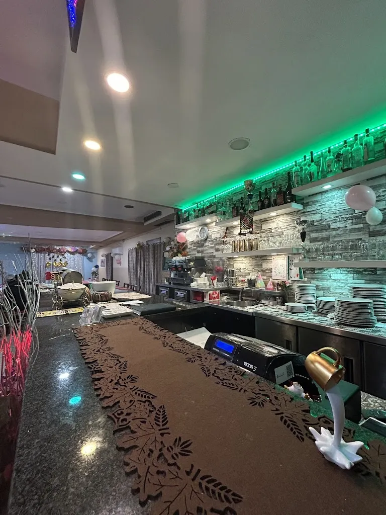 Sushant_WELCOME INDIAN RESTAURANT_Moglia_review