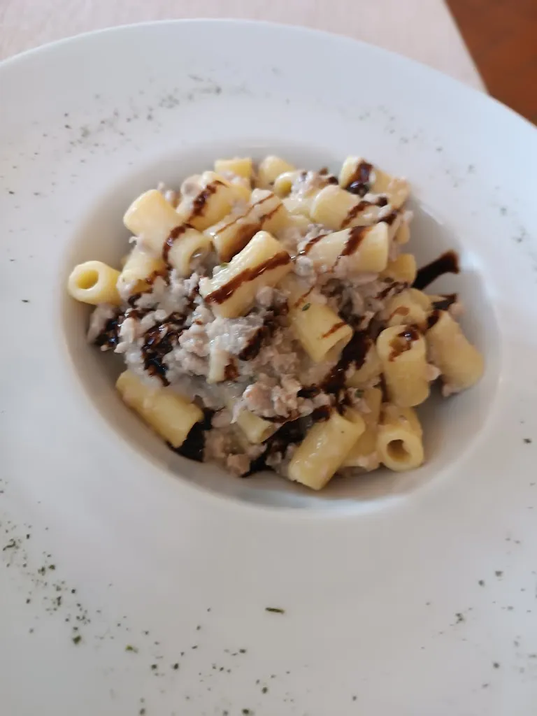 Osteria Loghino Giacinto_Moglia_slider_image_3