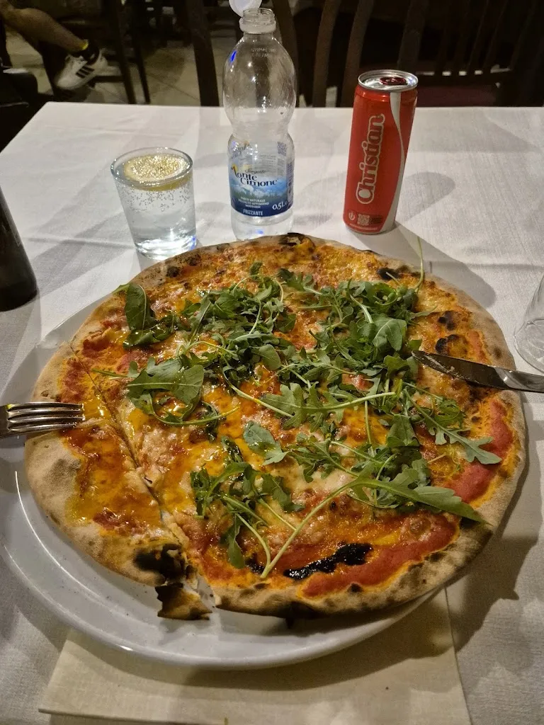 Askin Karadeniz_Ristorante Pizzeria Albergo Aquila D'Oro_Moglia_review