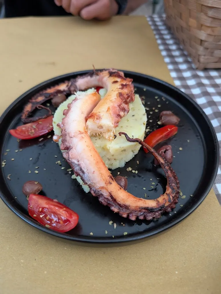 Ross Mann_Osteria Mangé Bin_Moncucco_review