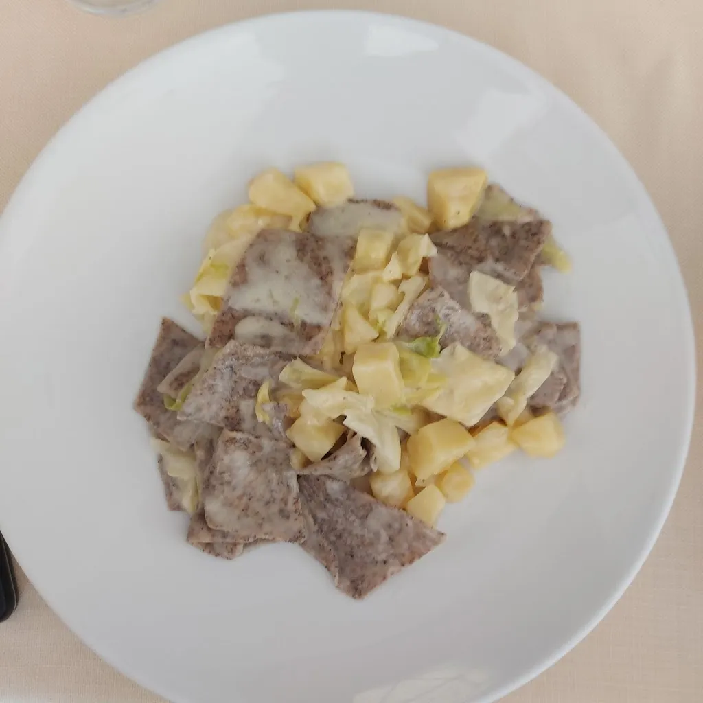 Menu_Castello 977 Restaurant Pizza e Wedding_Monasterolo del Castello_image_8