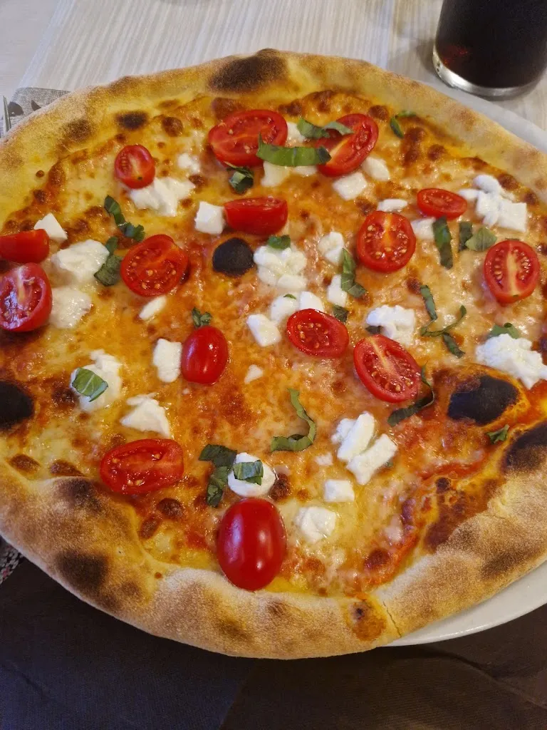 Laura Stansfield_Ristorante Pizzeria Sagittarius_Moniga del Garda_review