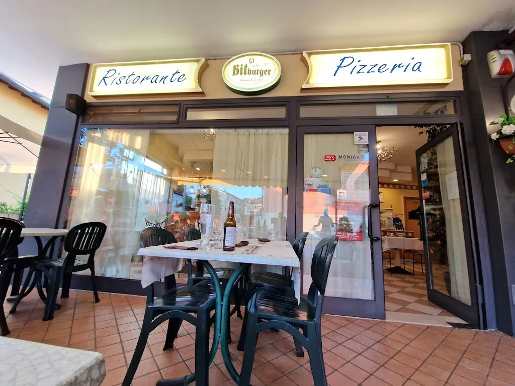 Ristorante Pizzeria Sagittarius restaurant in Moniga del Garda