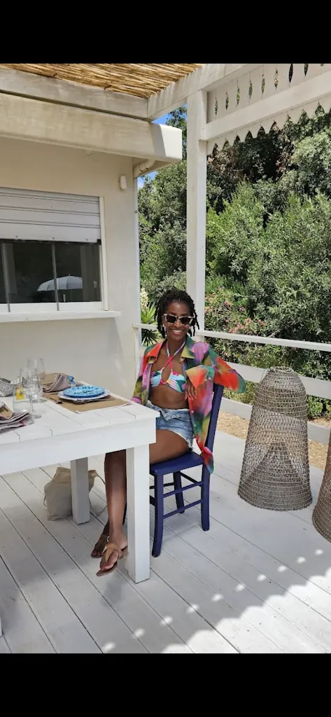 E. Anise Senat_Maisia Potenti_Avetrana_review