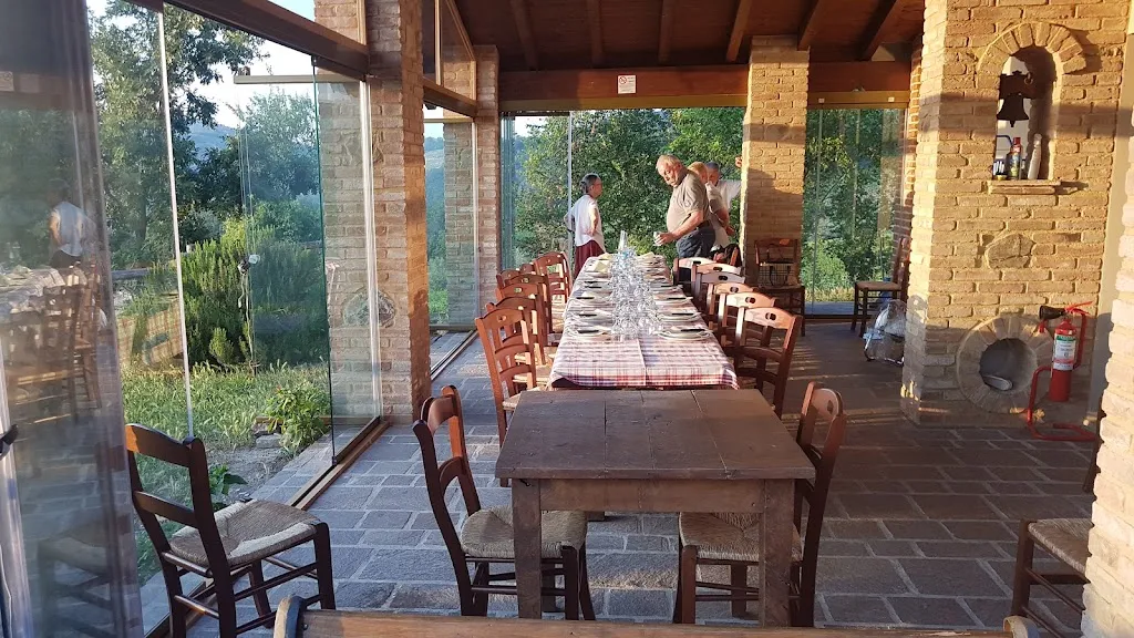 Sean Gerard Nee_La Caxa Mal Coti_Montalto Pavese_review