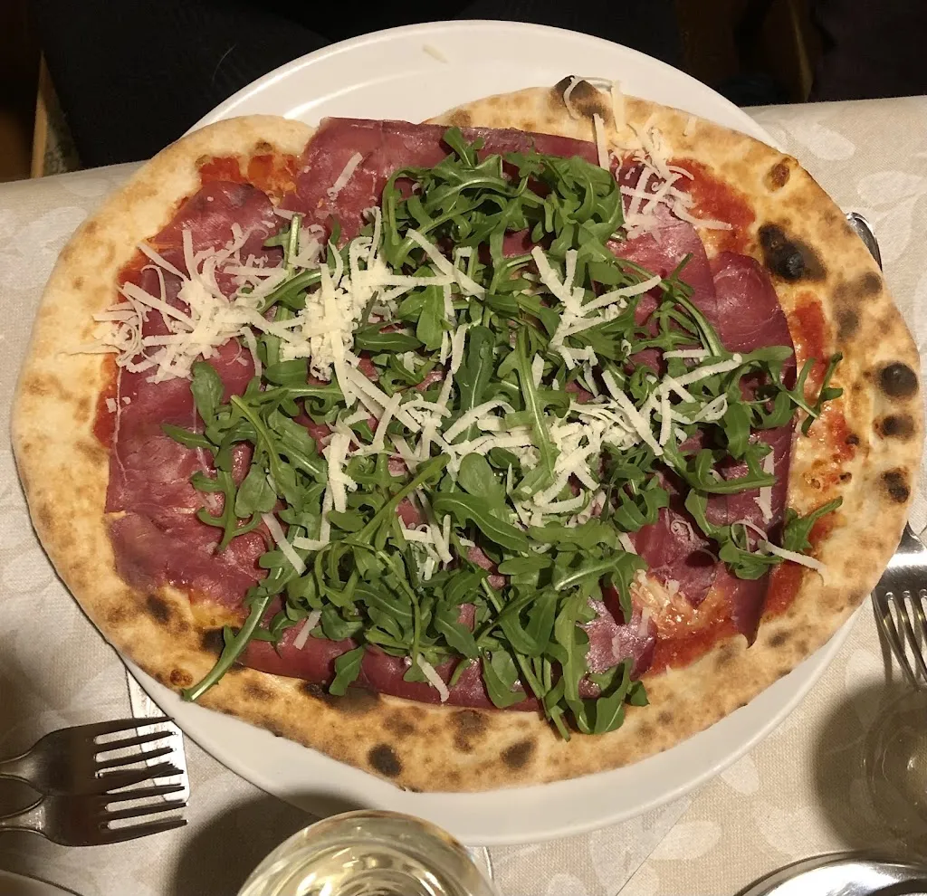 Albergo Ristorante La Montanara | Pizzeria Ipiza_Montanara_slider_image_3