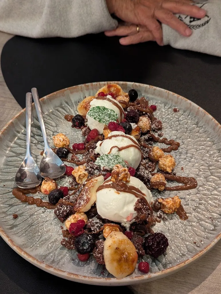 Joseph C Klosterman_B-Street_Bitritto_review