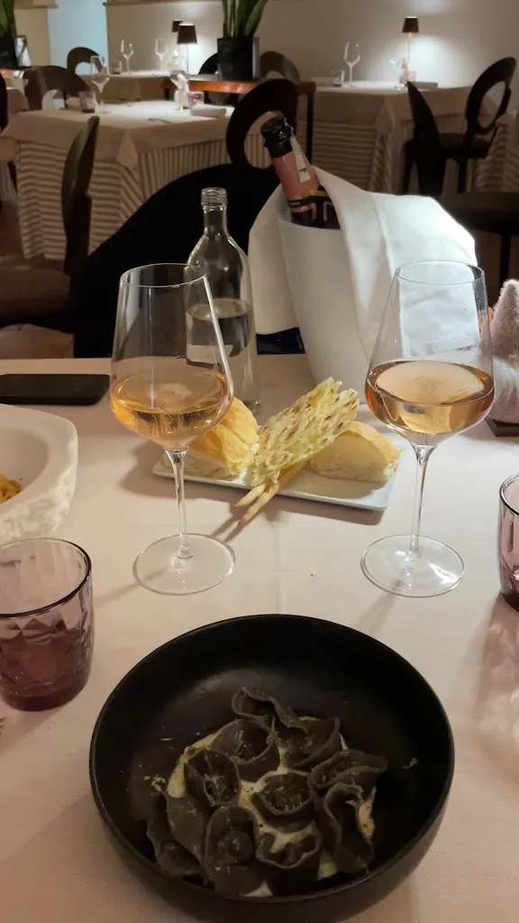 Olha Kulinich_Hostaria Uva Rara_Monticelli Brusati_review