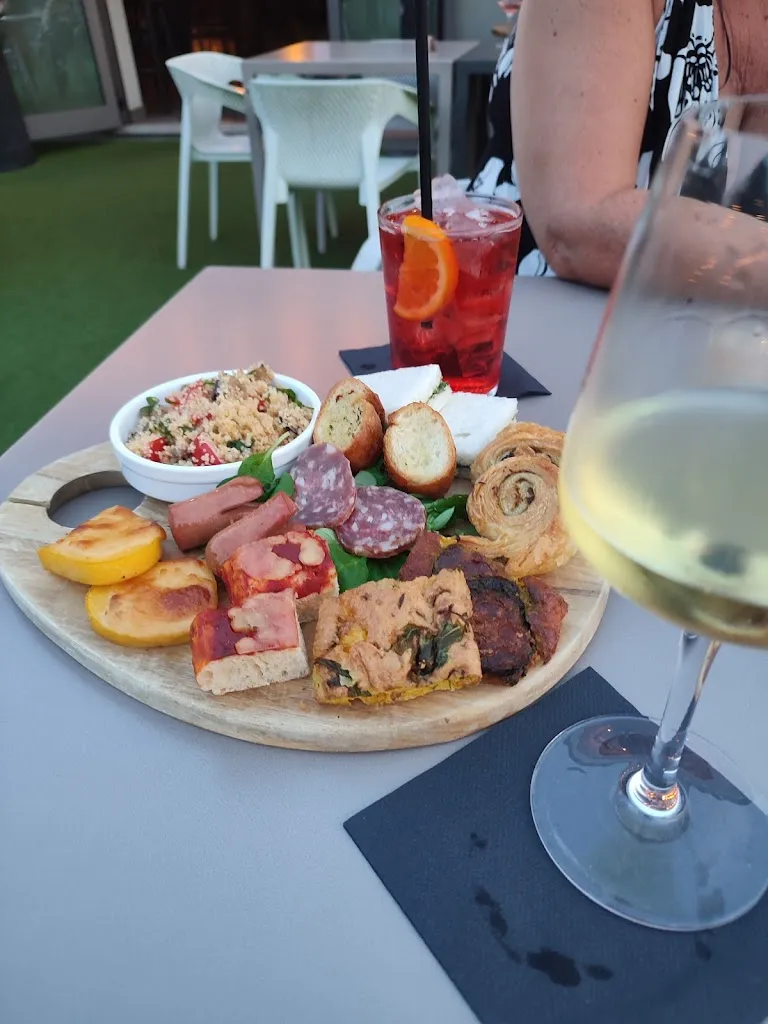 Davide Micali_Retrò Cafè_Monticello Brianza_review