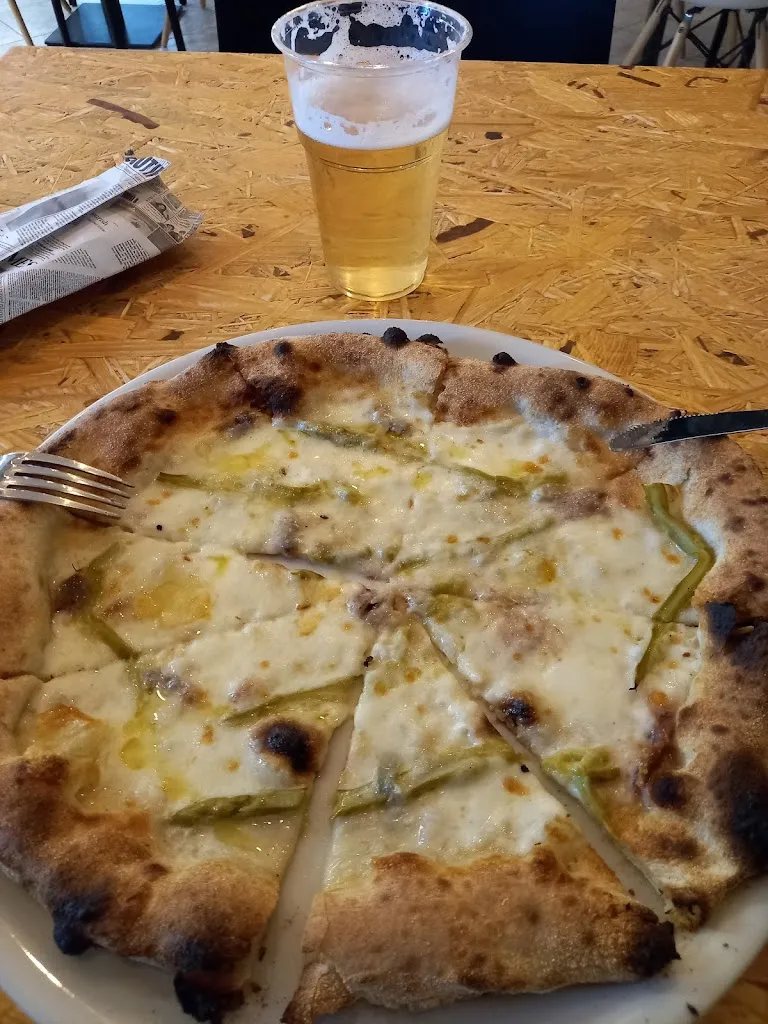 Menu_Naviglio Pizzeria Gelateria_Montirone_image_8