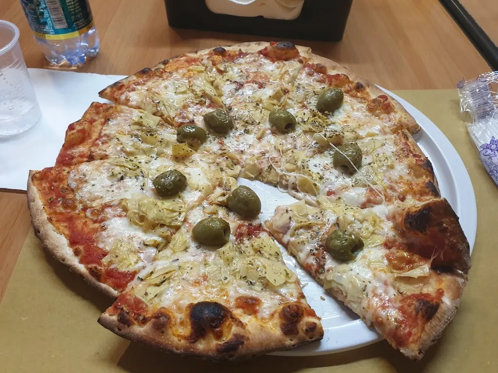 Menu_Pizza Pazza Seea S.N.C._Montodine_image_4