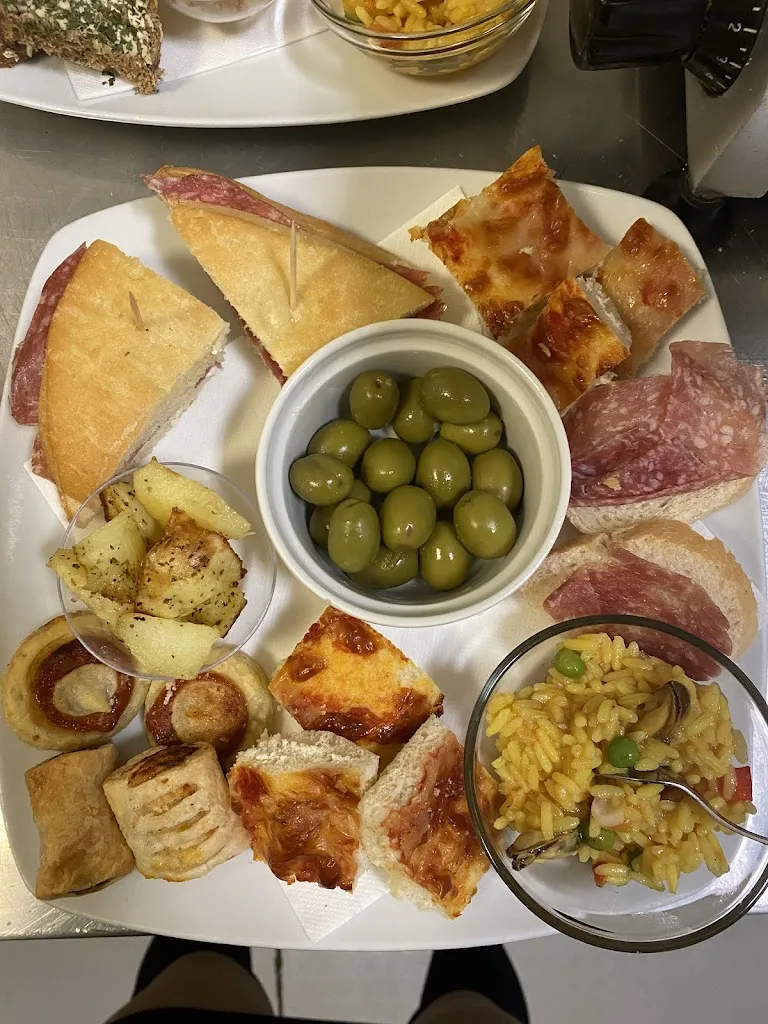 Menu_AMI Cafè_Monvalle_immagine_4