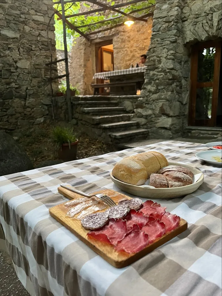 Agriturismo La pecora nera_Morbegno_slider_image_3