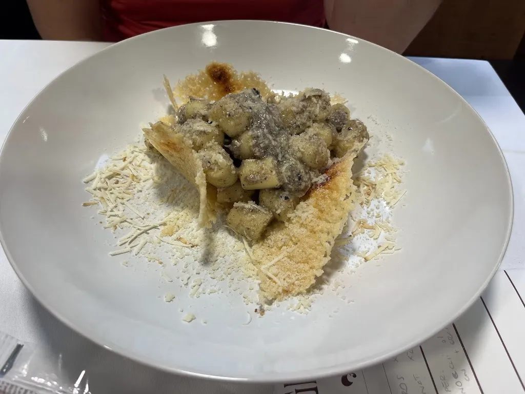 Ales Kus_Pizzeria Ristorante Il Giglio_Monzambano_recensione