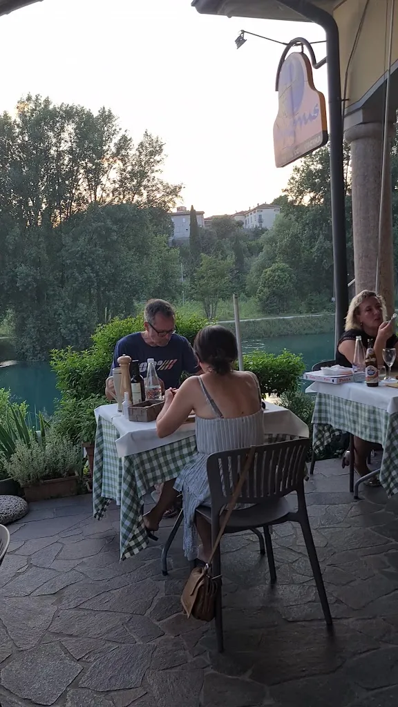 Dane P._Pizzeria Trattoria Cygnus_Monzambano_review