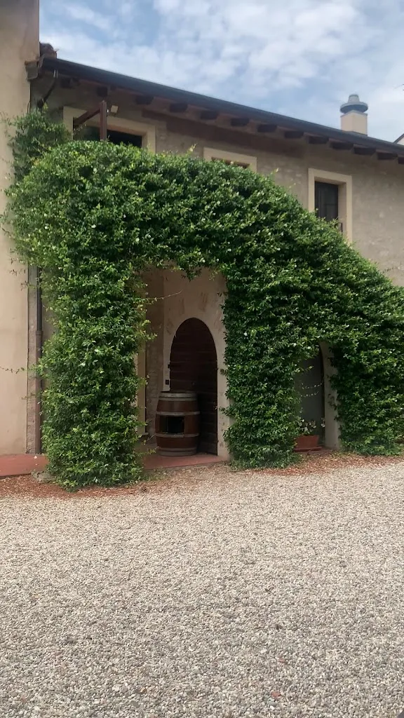 Villa Conti Cipolla_Monzambano_slider_image_2