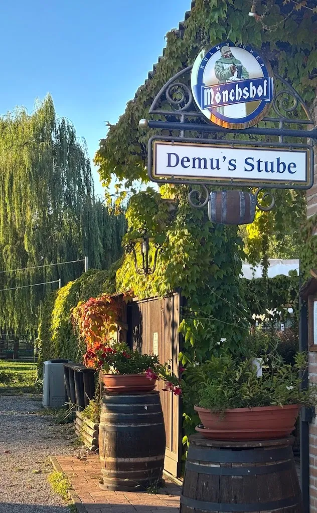 Demu's Stube_Monzambano_slider_image_3
