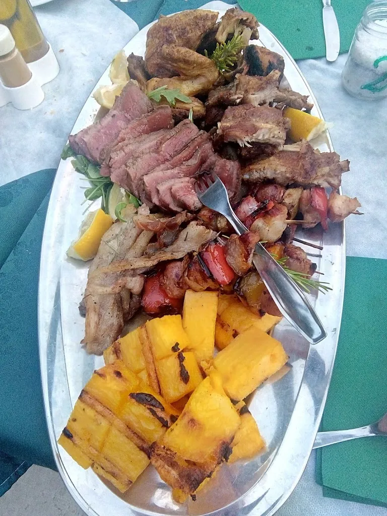 Fattoria Pepe_Monzambano_slider_image_3