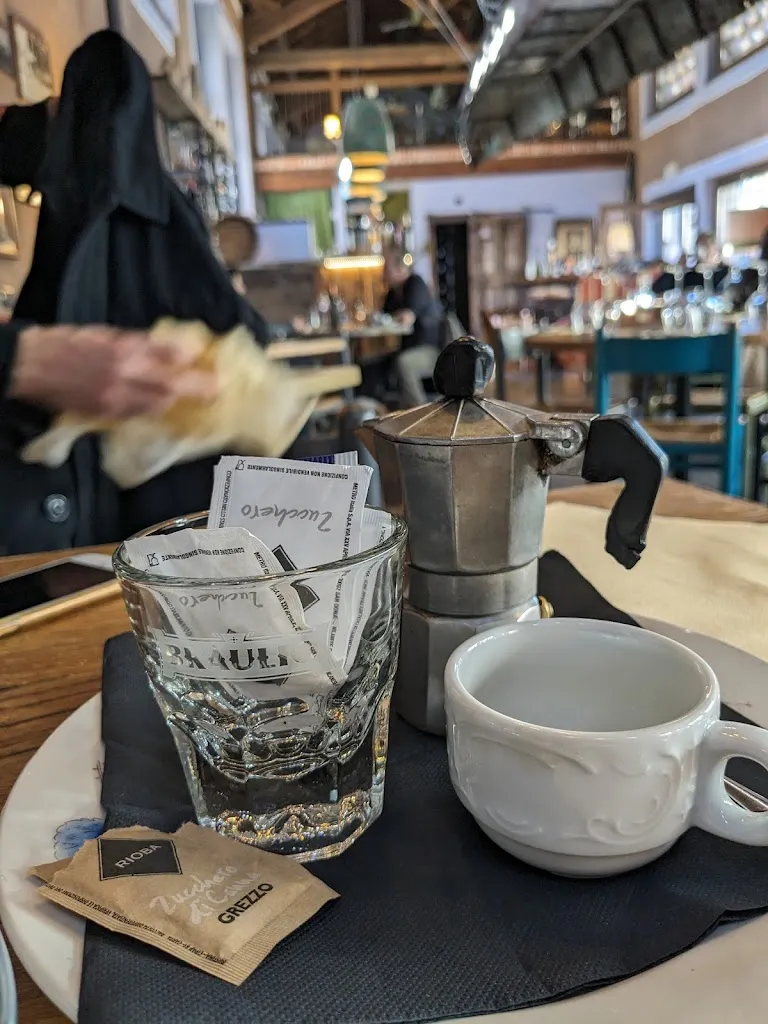 Parmis Ha_Il Fienile dei Monaci_Morimondo_review