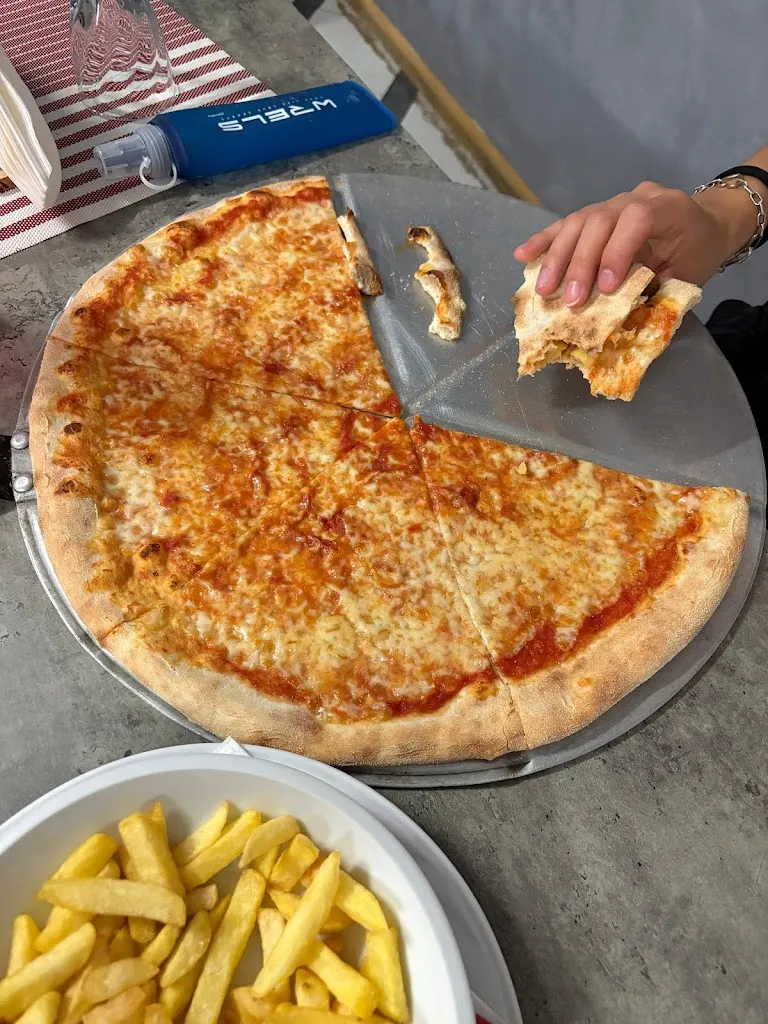 Elisa Guglielmi_Pizzeria L'Amour_Montichiari_review