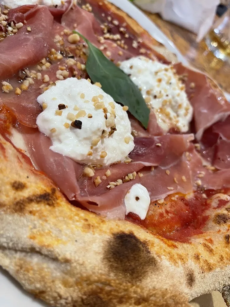 Giuseppe Giustizia_Palumbo's_Montichiari_review