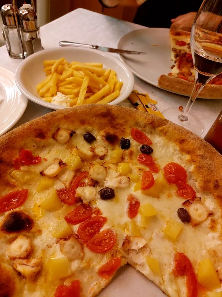 Menu_Ristorante Pizzeria O' Scugnizzo_Montichiari_image_5